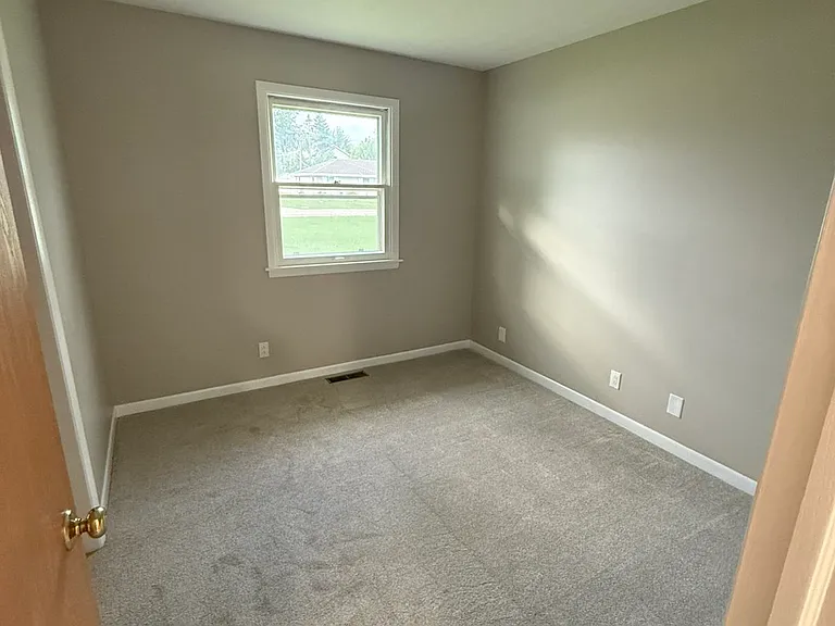 3002 Harris Dr — Photo 10
