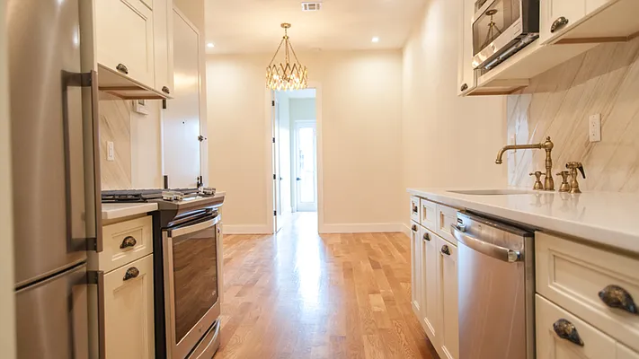 Rented by Nooklyn NYC LLC | media 40