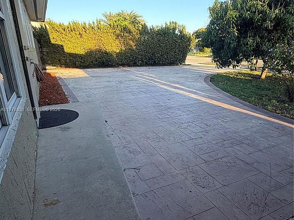 4th image of 5511 NW 180th Ter