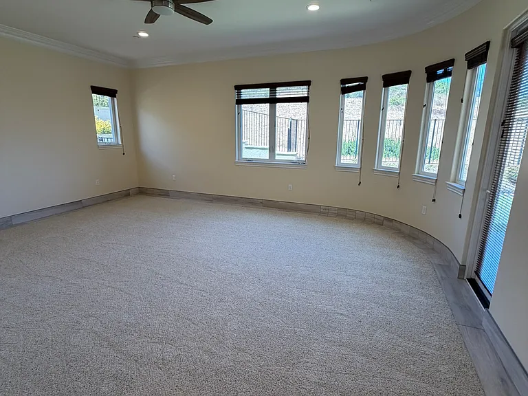 7603 Romeria St — Photo 44