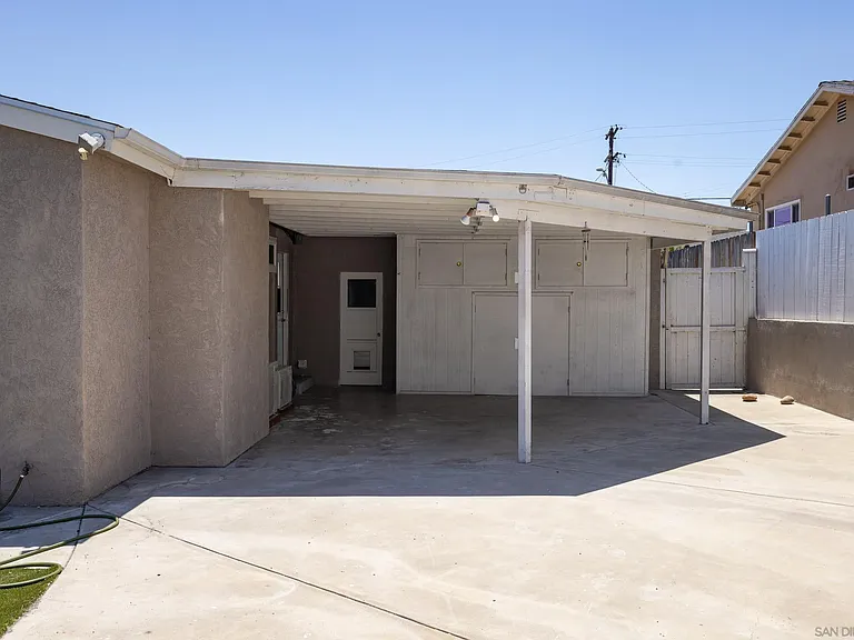 3609 Nassau Dr — Photo 25