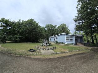 5400 Lake Shore Dr, Selma, OR 97538