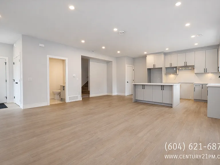 33918 Marshall Rd #4 — Photo 1