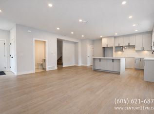 33918 Marshall Rd #4, Abbotsford, BC V2S 1L7