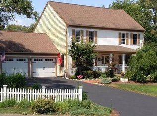 35 Field Stone Rd, West Barnstable, MA 02668