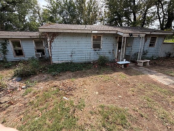 2nd image of 2172 Cheyenne Rd