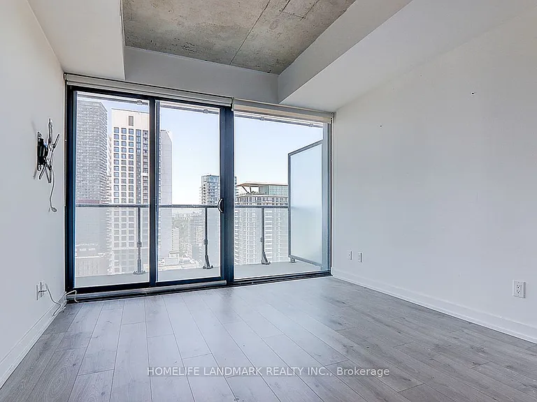 161 Roehampton Ave #2811 — Photo 16