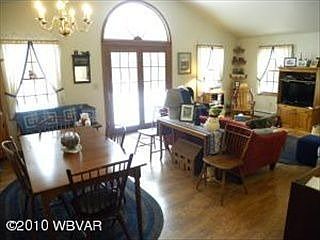 4th image of 1205 Nicely Ave