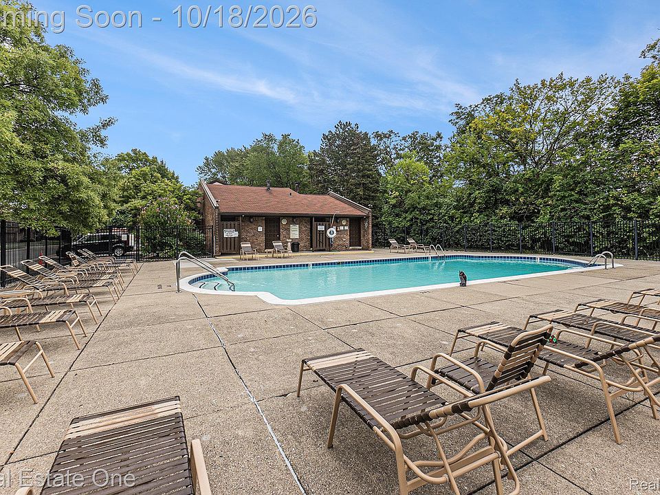 1227 Kirts Blvd #b, photo 16