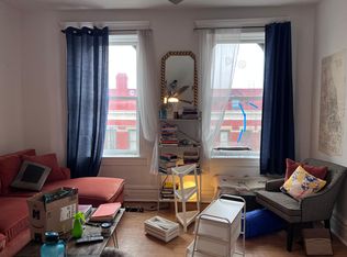 1456 W 18th St APT 4F, Chicago, IL 60608