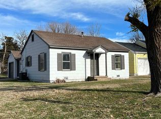 2002 E Pine Ave, Enid, OK 73701