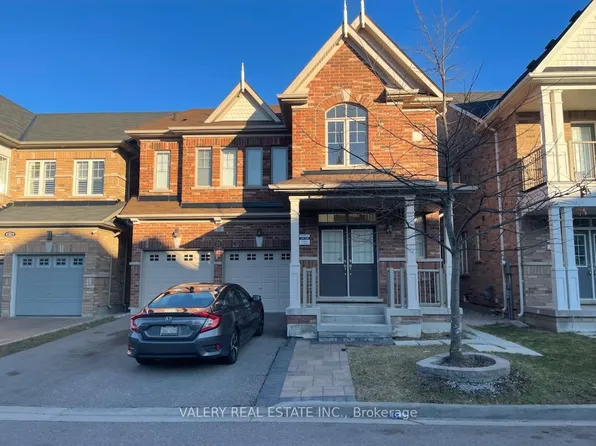 13 Frampton Rd, Brampton, ON L7A 4C9