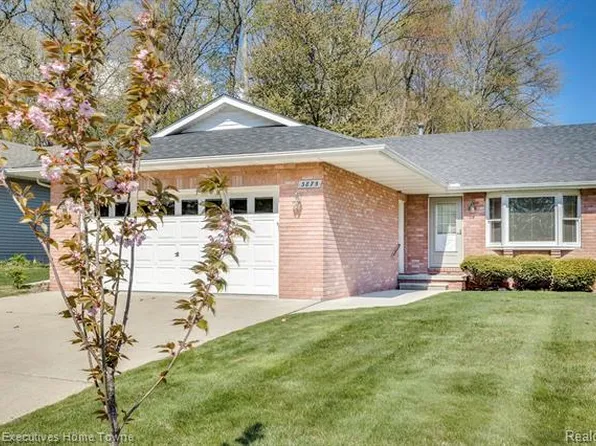 3875 Butternut Ct, Port Huron, MI 48060