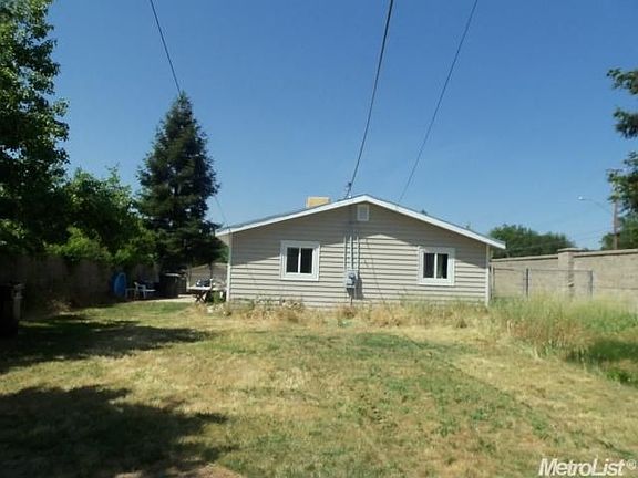 5th image of 8866 Steven Ave