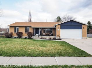 341 E Heather Ridge Cir, Sandy, UT 84070