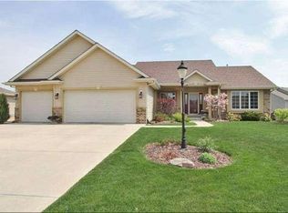 2131 Penbrook Dr, Racine, WI 53406