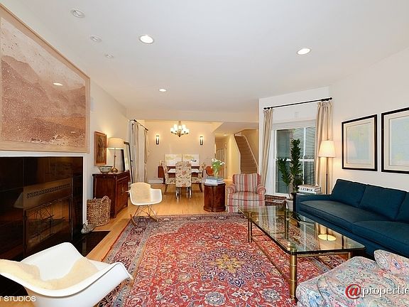 Living Room/Dining Room