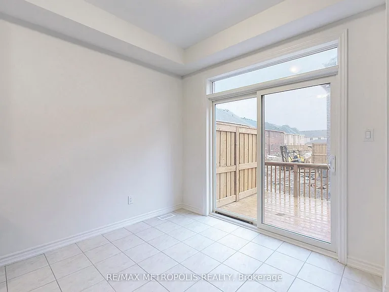 9 Caton Ln — Photo 22