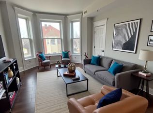 2003 W Cermak Rd APT 3F, Chicago, IL 60608