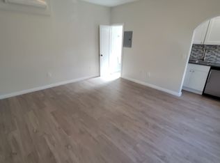 409 1/2 S Lake St #100, Los Angeles, CA 90057