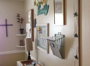 327 Laurel Dr, Lusby, MD 20657