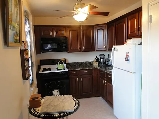 Sold by Better Homes & Gardens FH Realty | media 2