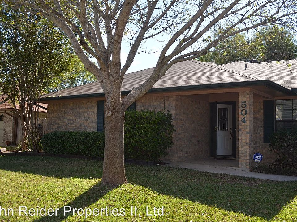 1st image of 504 Pondview Dr