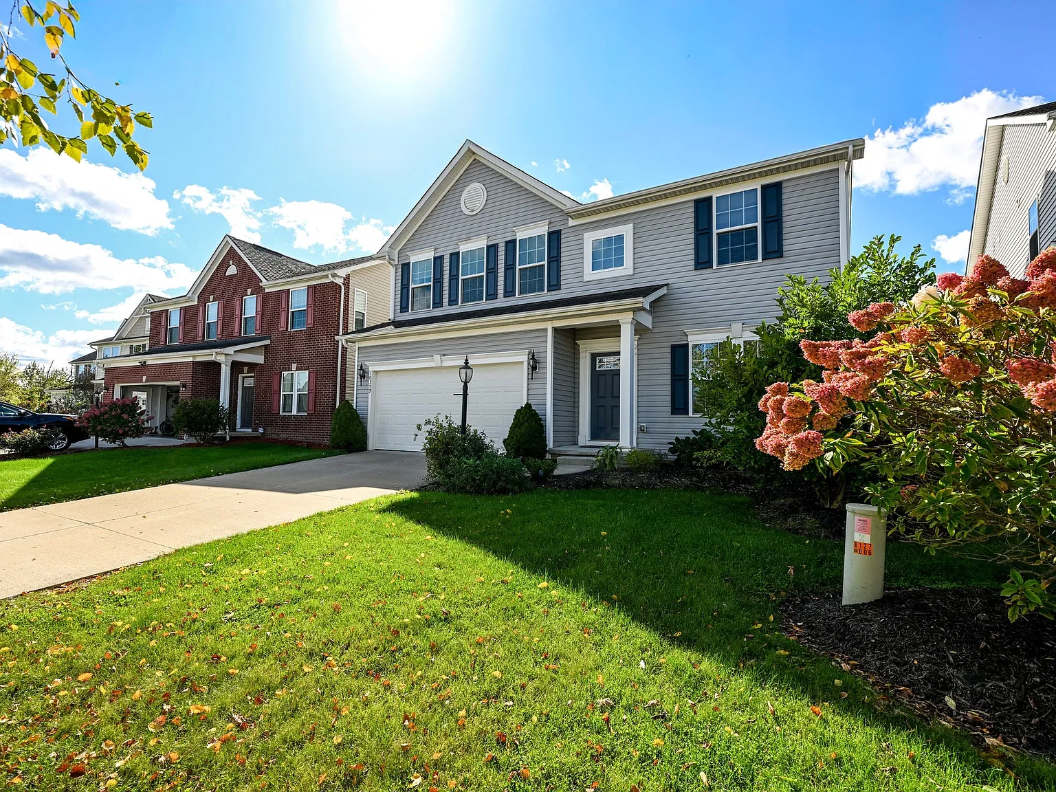 4 bed, 2384 sqft, $3,250 — Photo 4