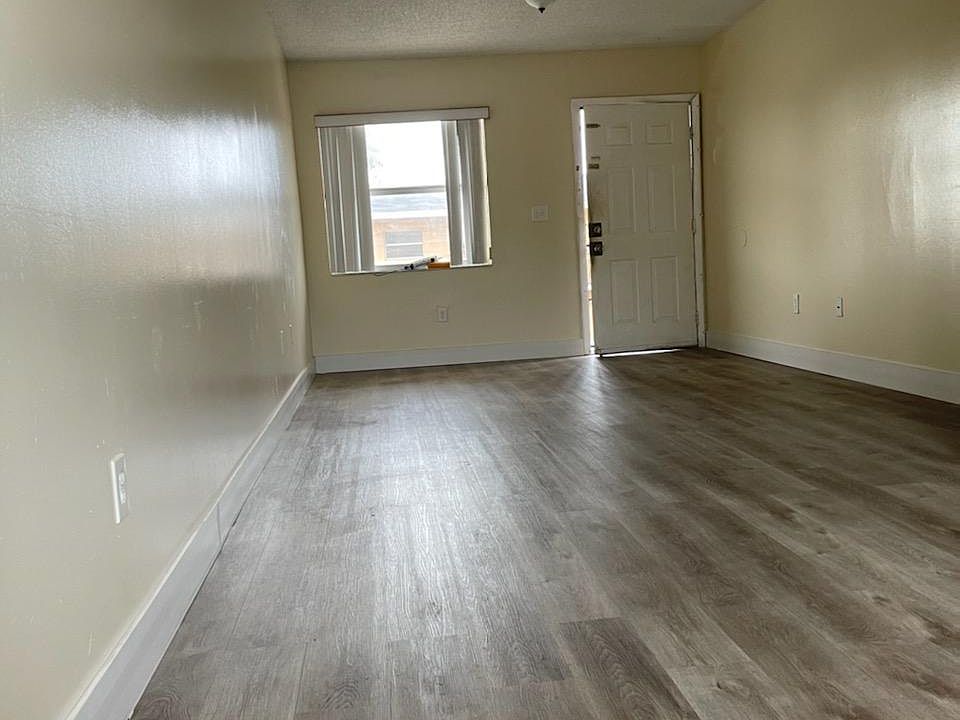 1st image of 5421 W 24th Ave