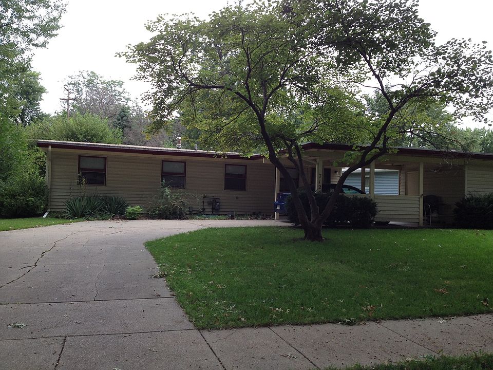 1st image of 7120 Eastborough Ln