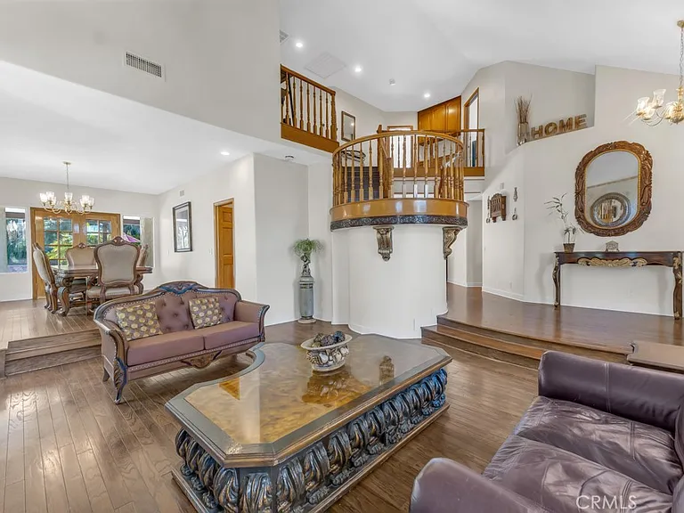 26940 Whitehorse Pl — Photo 10