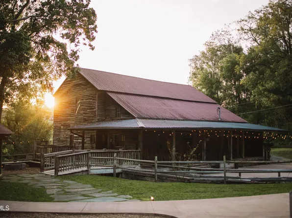 21405 Parks Mill Rd, Abingdon, VA 24211