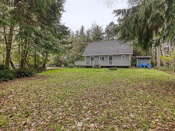 5th image of 304 Corning Ct NE