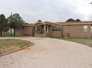 4005 S Thomason Rd, Carlsbad, NM 88220