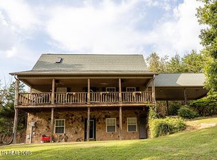 201 Vernie Lee Rd, Friendsville, TN 37737