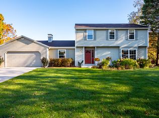 7140 N Longview Ave, Glendale, WI 53209