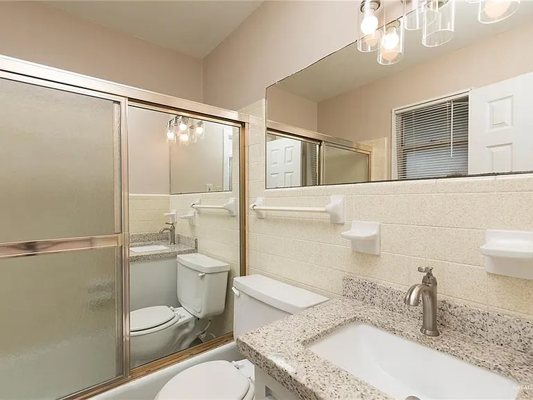 2504 Pecan Ave — Photo 18