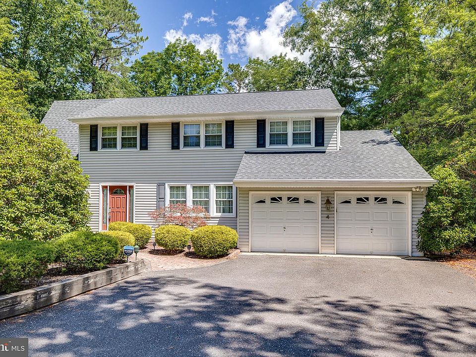 1st image of 4 Heatherwood Ct