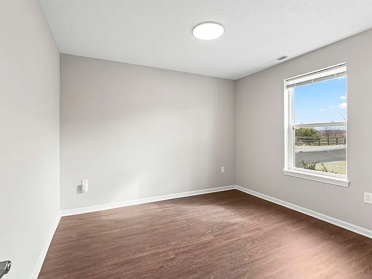 Pebble Village Townhomes — Photo 40