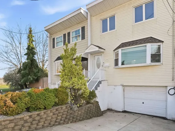 106 E 28th St, Bayonne, NJ 07002