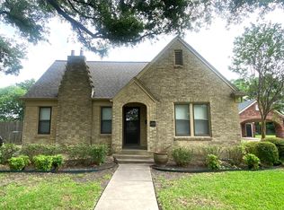 122 E Kaufman St, Richardson, TX 75081