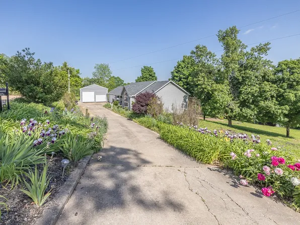 13378 Andy Jack Rd, Rogers, AR 72756