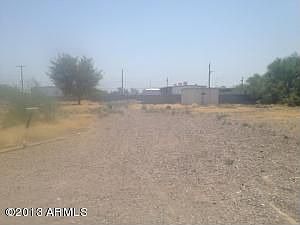 2nd image of 5338 E Main St