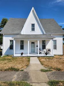 163 W Walnut St, Nashville, IL, 62263