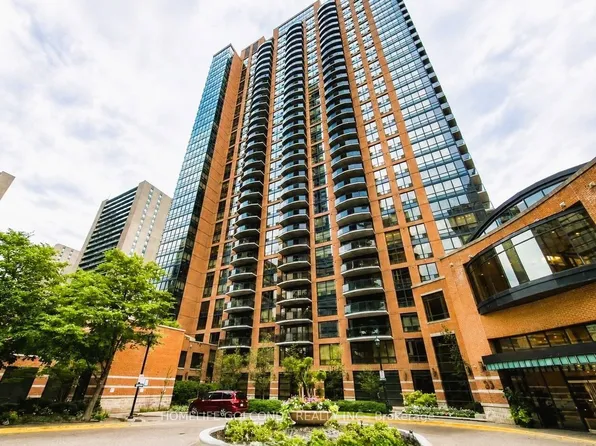 33 Sheppard Ave E #3412, Toronto, ON M2N 7K1