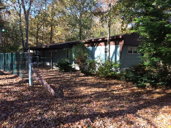 413 Aster Rd, Millville, NJ 08332