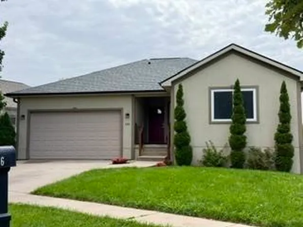 146 Rustic Dr, Madison, WI 53718