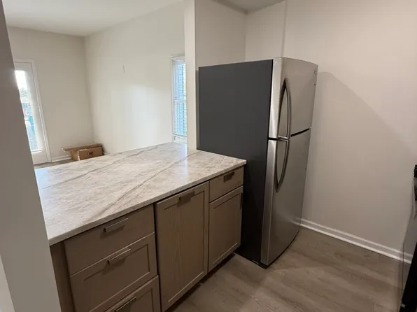 9S115 Route 59 #1, Naperville, IL 60564