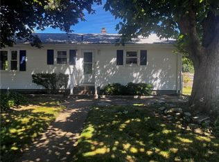 149 Robinson St, East Providence, RI 02914