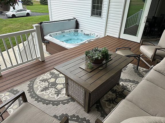 Enjoy a Hot Tub session     